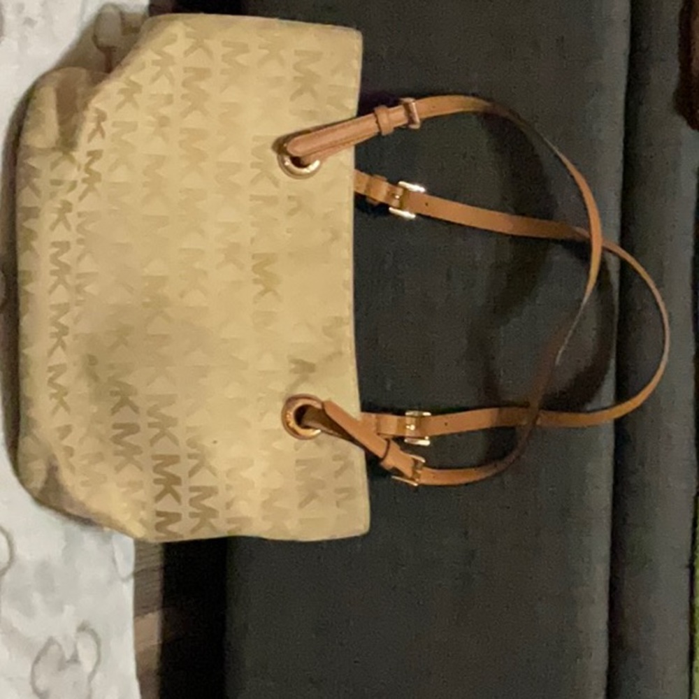 Michael Kors purse